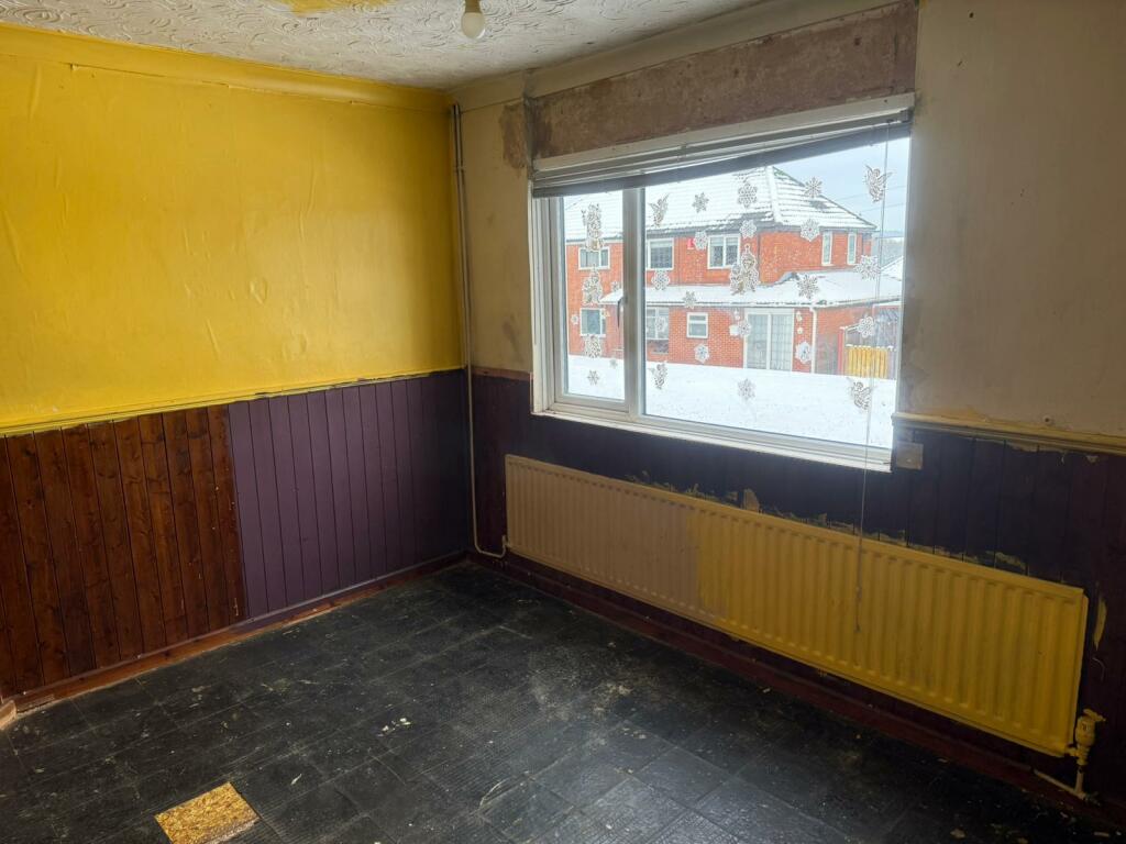 Aster Close, Werrington, Staffordshire, ST3 6QE