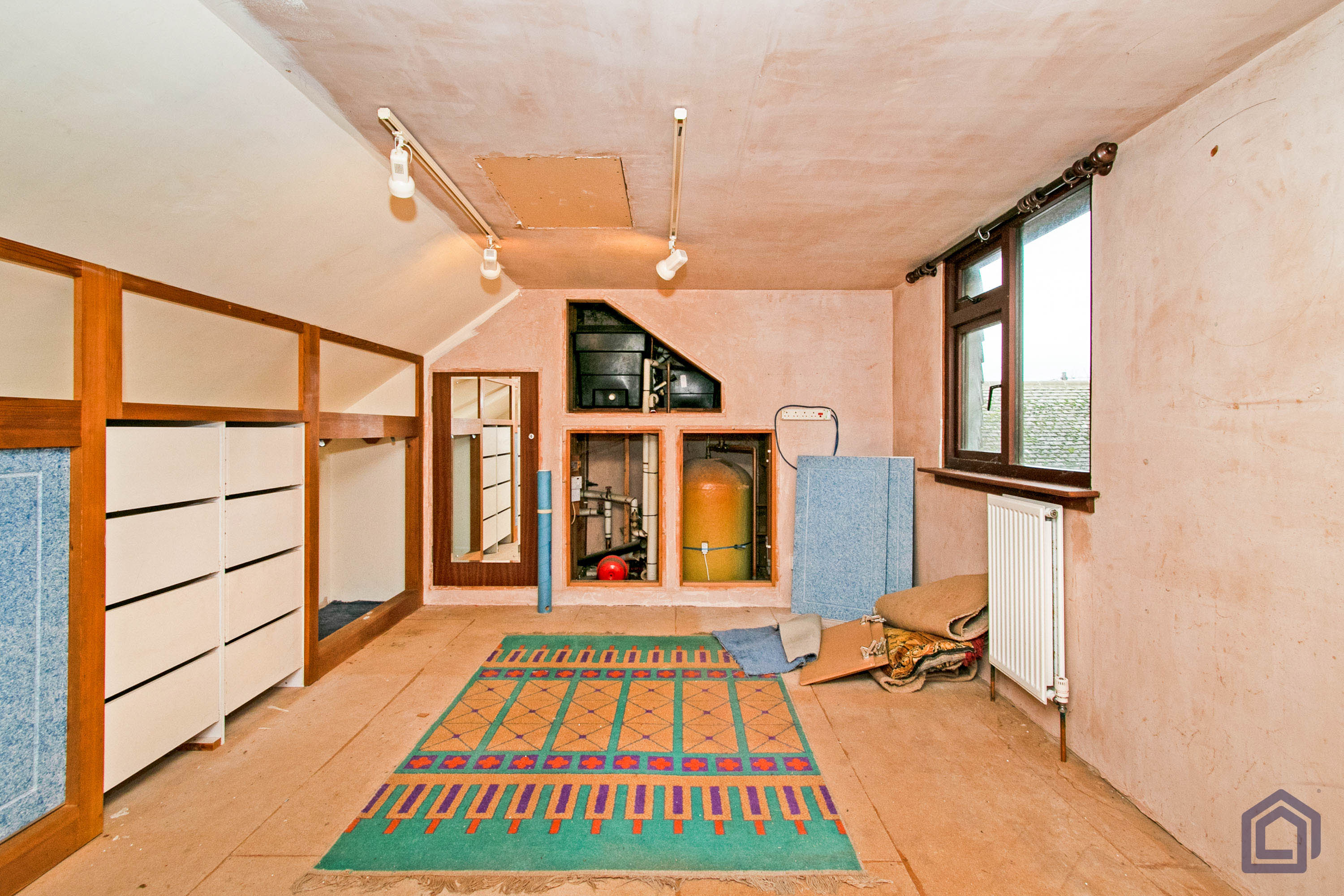 The Crescent, Porthleven, Cornwall, TR13 9LU