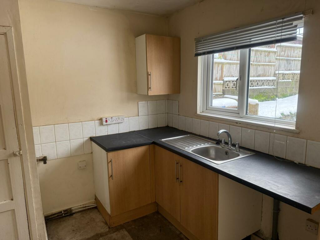 Aster Close, Werrington, Staffordshire, ST3 6QE