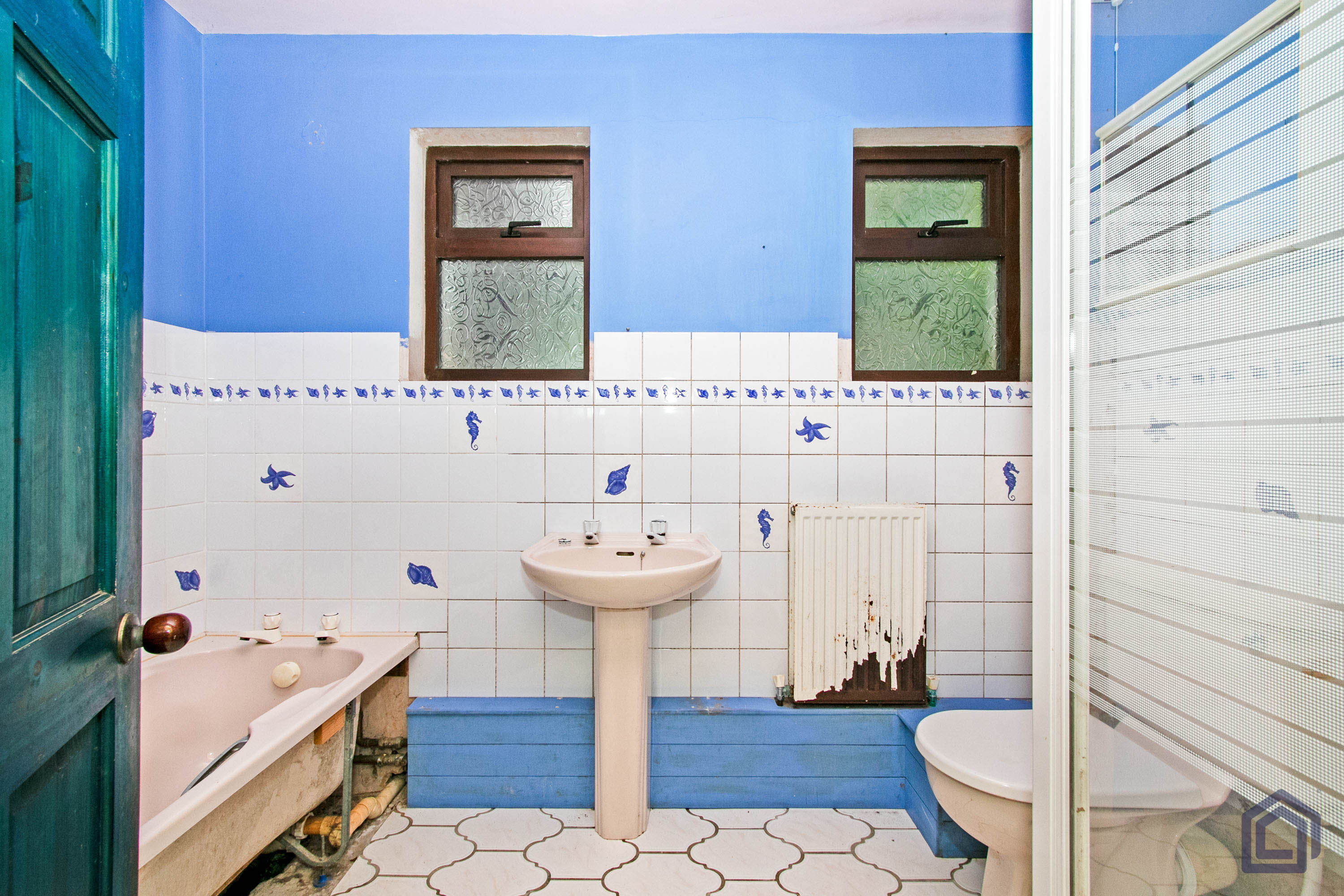 The Crescent, Porthleven, Cornwall, TR13 9LU