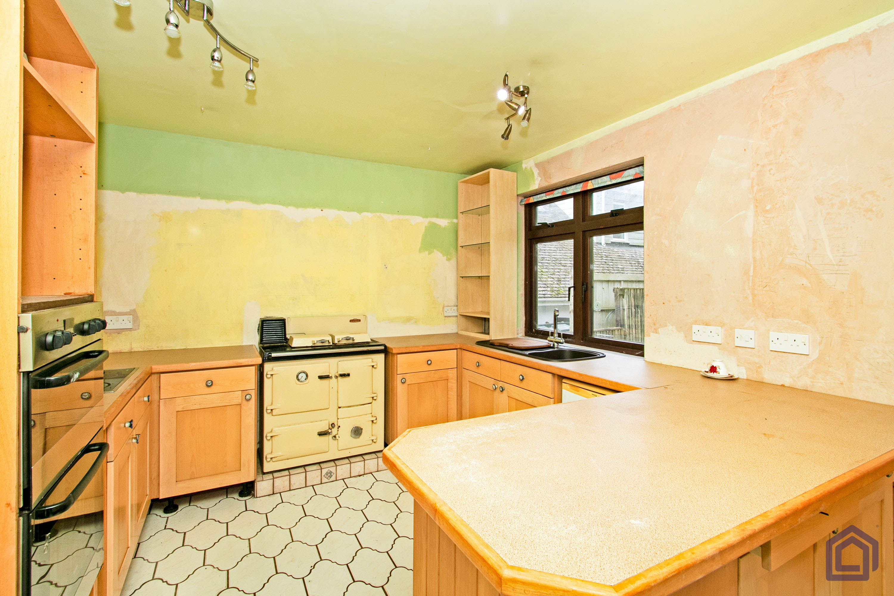 The Crescent, Porthleven, Cornwall, TR13 9LU