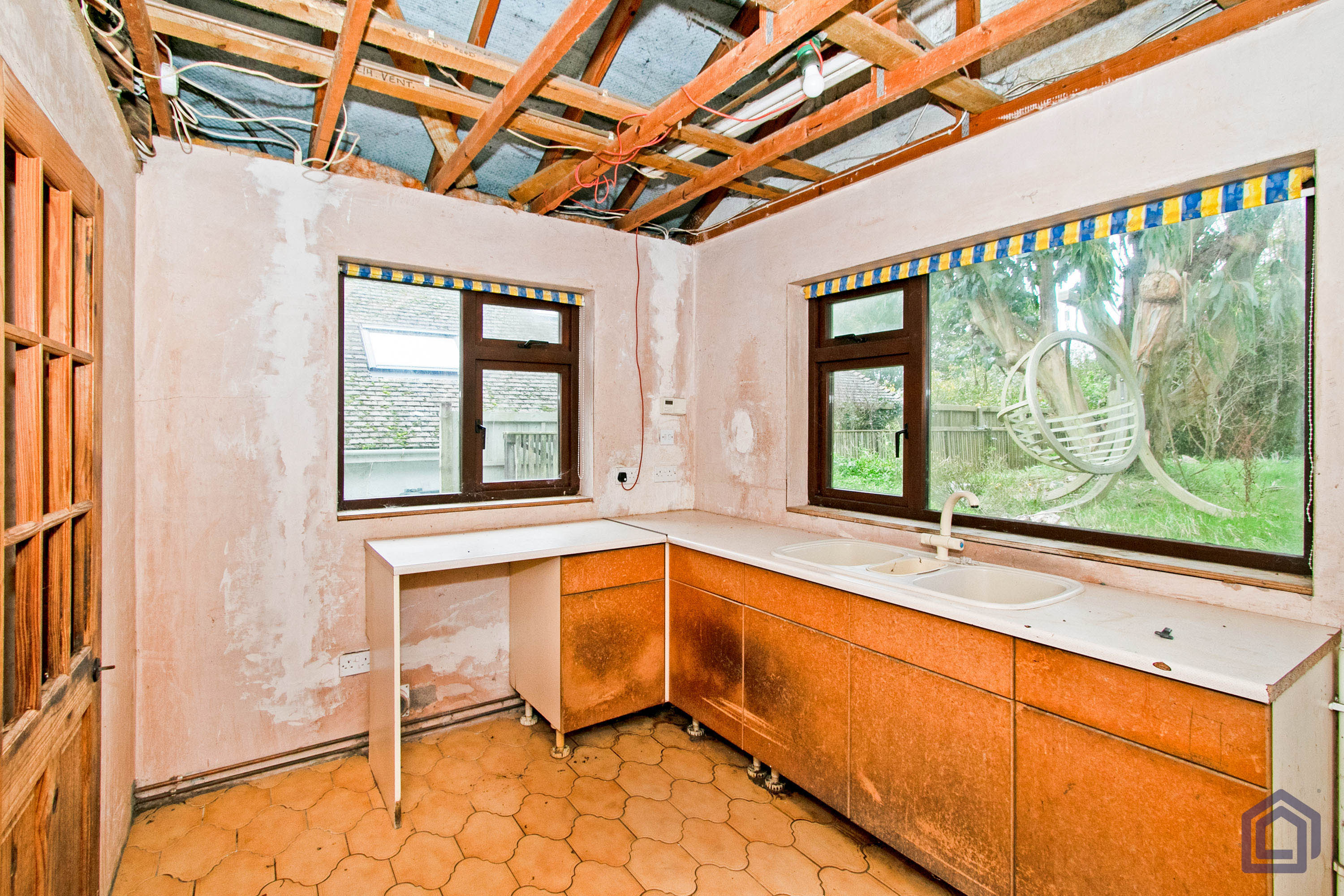 The Crescent, Porthleven, Cornwall, TR13 9LU